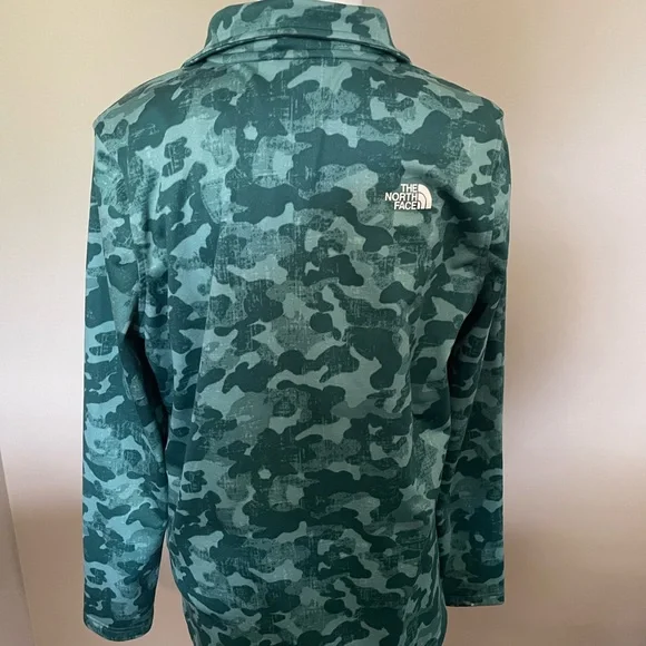 The North Face 1/4 Zip Camo Pullover L - Picture 2 of 5